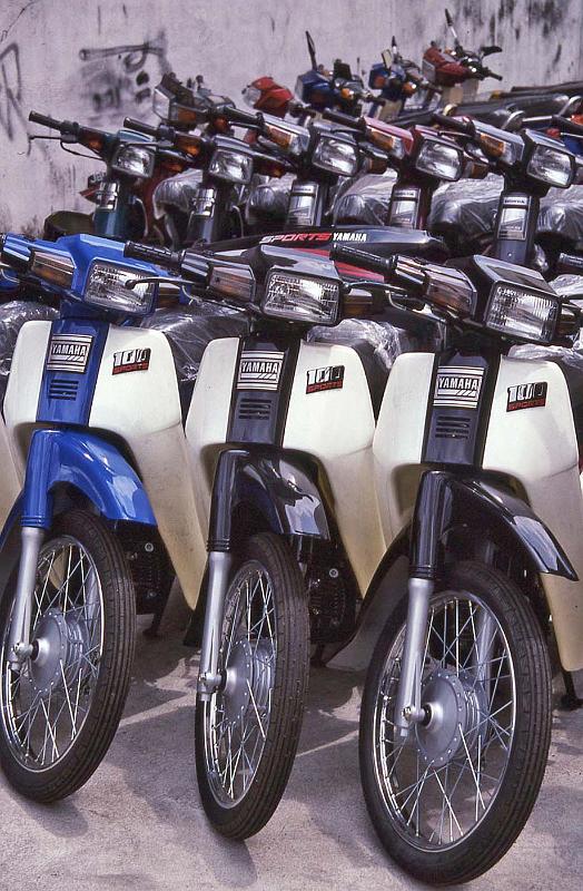 WT 0700 108-20 Malaysia.jpg